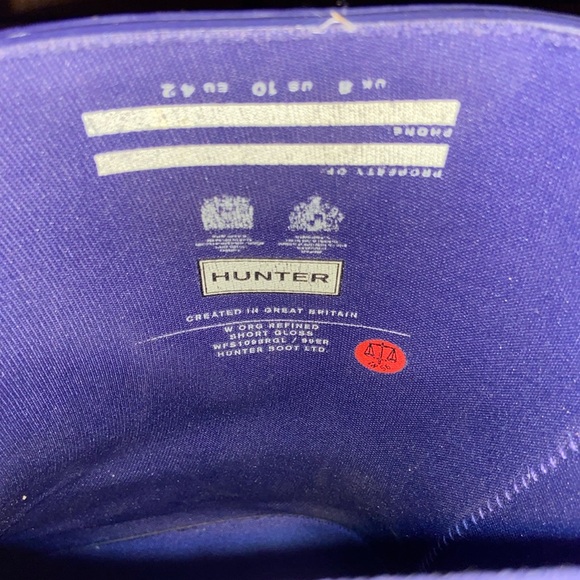 Dark purple Hunter Refined Short Gloss rain boots. - Picture 4 of 9